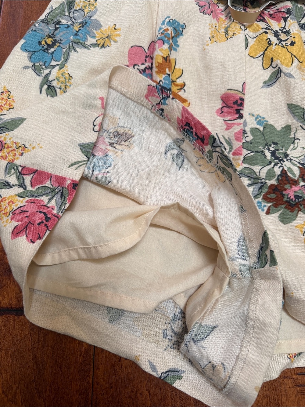 House of Harlow 1960 Cream Floral Halter Romper with Woven Belt - Picture 4 of 7